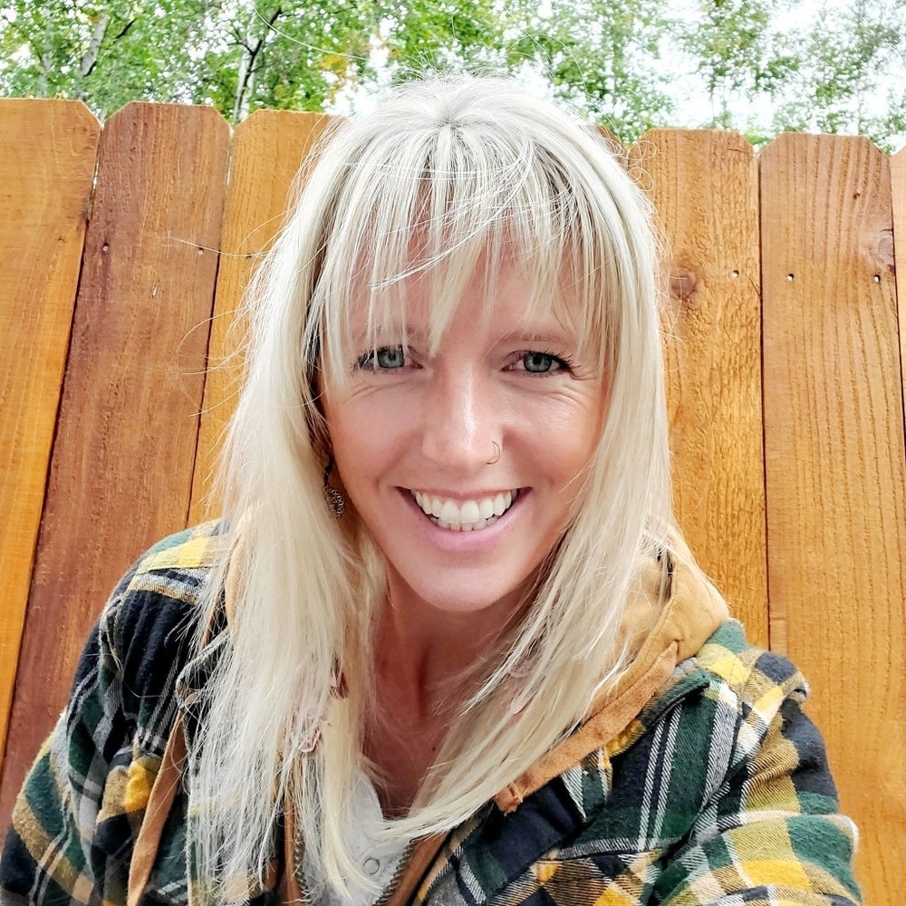 Meet your Posher, Andrea